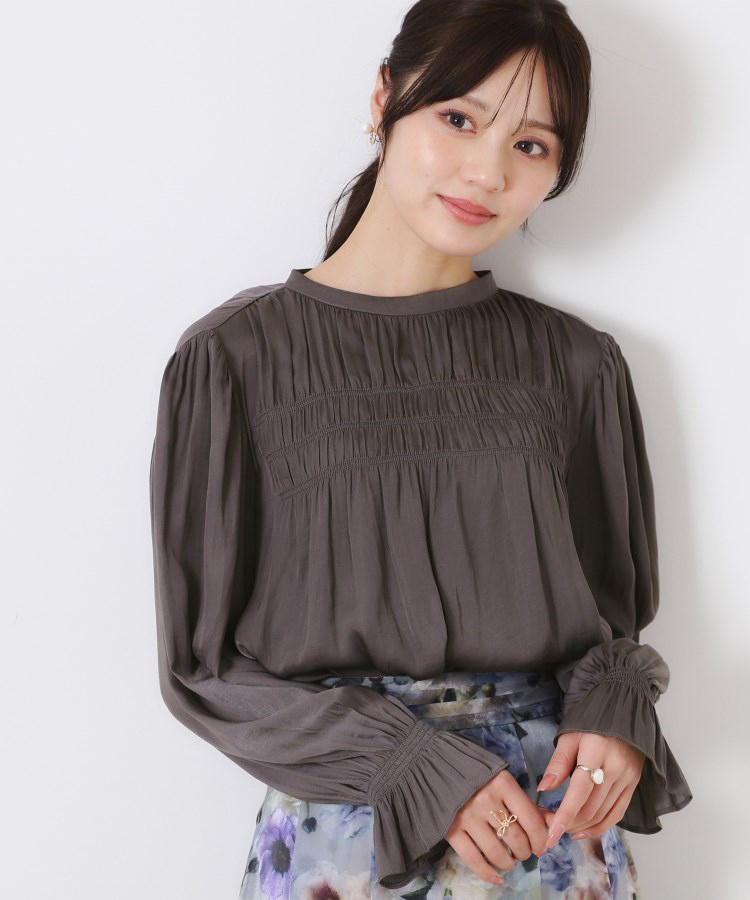 通勤・大人可愛い】シャーリングギャザーブラウス(シャツ 通勤・大人可愛い】シャーリングギャザーブラウス(シャツ