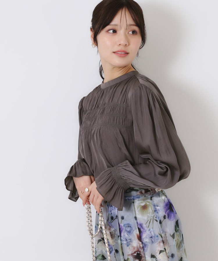 クチュールブローチ(Couture Brooch)の【通勤・大人可愛い】シャーリングギャザーブラウス34