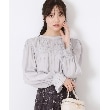 クチュールブローチ(Couture Brooch)の【通勤・大人可愛い】シャーリングギャザーブラウス ライトグレー(011)
