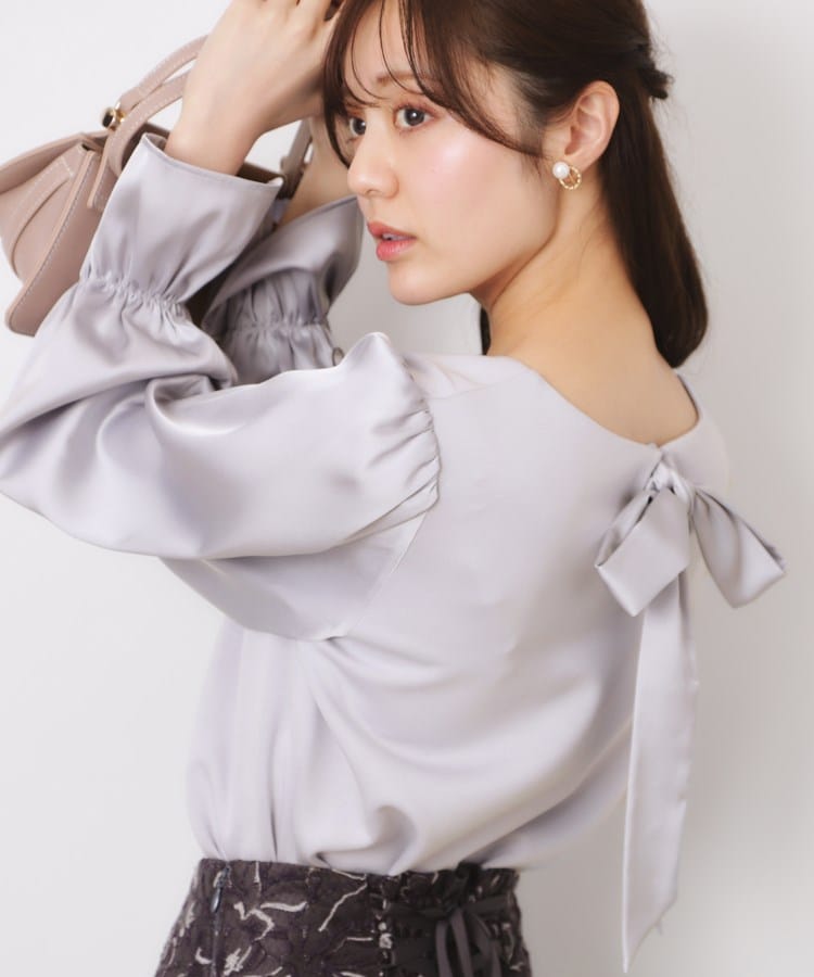 クチュールブローチ(Couture Brooch)のハートネックドッキングプルオーバー13