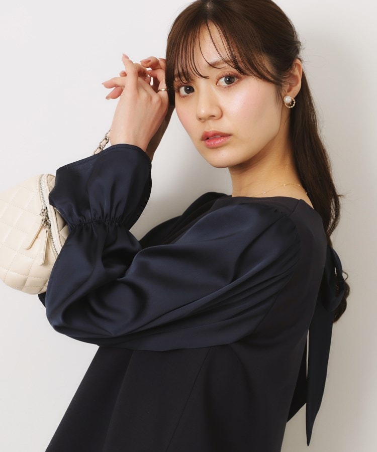 クチュールブローチ(Couture Brooch)のハートネックドッキングプルオーバー24