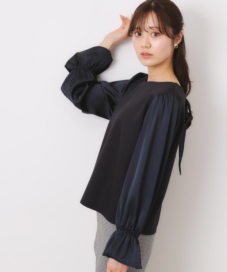 クチュールブローチ(Couture Brooch)のハートネックドッキングプルオーバー22