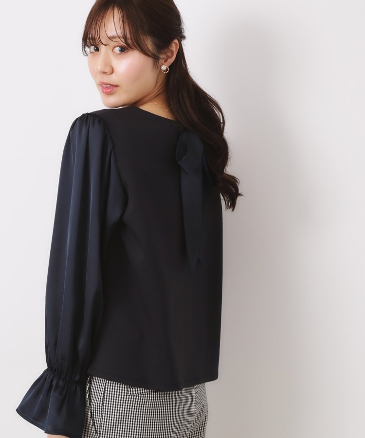 クチュールブローチ(Couture Brooch)のハートネックドッキングプルオーバー23