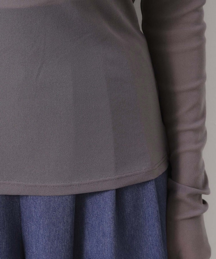 クチュールブローチ(Couture Brooch)のチュールクルーネックTシャツ32