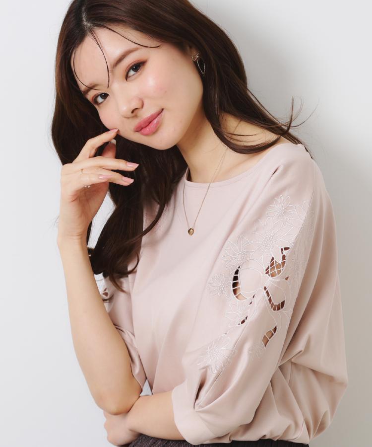 クチュールブローチ(Couture Brooch)の【接触冷感・洗える・UV機能付き・二の腕カバー】デイジー＆リボン エンブロドルマントップス28