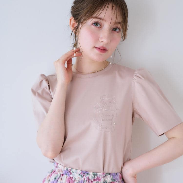 クチュールブローチ(Couture Brooch)の【接触冷感・UV機能あり・マシンウォッシャブル】60シルケット パフュームエンブロTシャツ Ｔシャツ