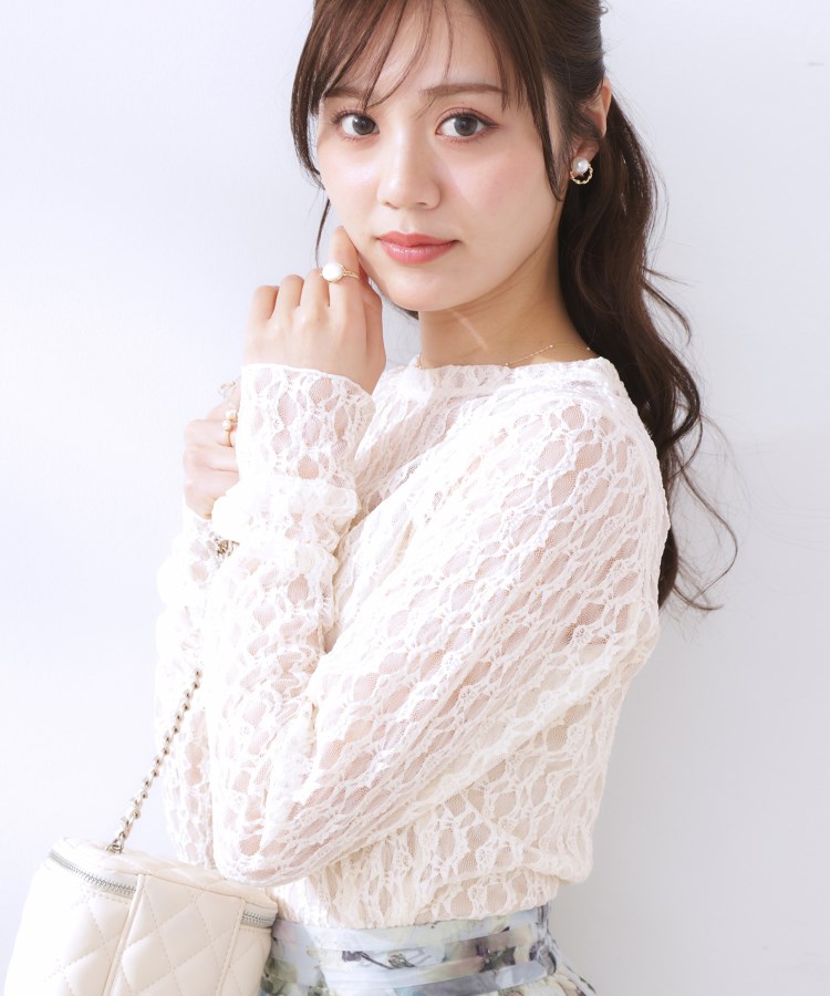 クチュールブローチ(Couture Brooch)のレースクルーネックプルオーバー2
