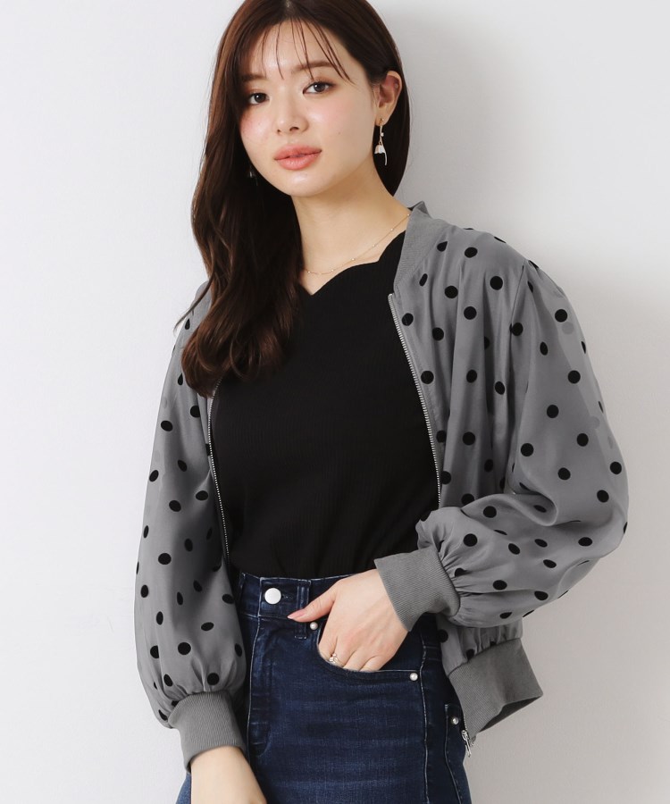 クチュールブローチ(Couture Brooch)のフロッキードットブルゾン2