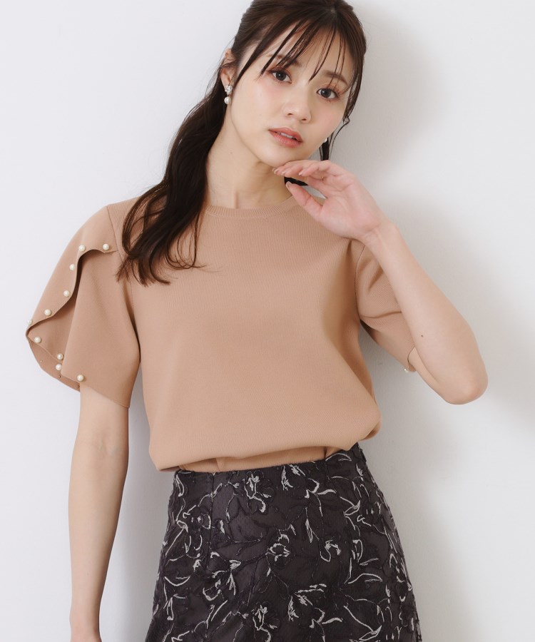 クチュールブローチ(Couture Brooch)の【一枚でキマる・華やか】パール調付チューリップ袖ニット22