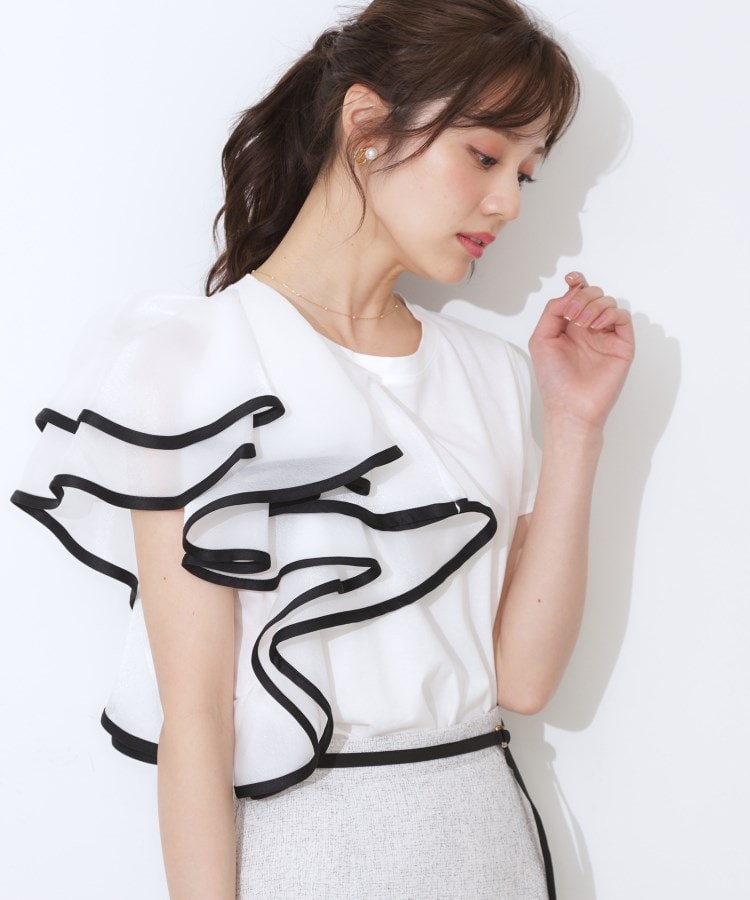 クチュールブローチ(Couture Brooch)のシルケットアシメデザインフリルT1