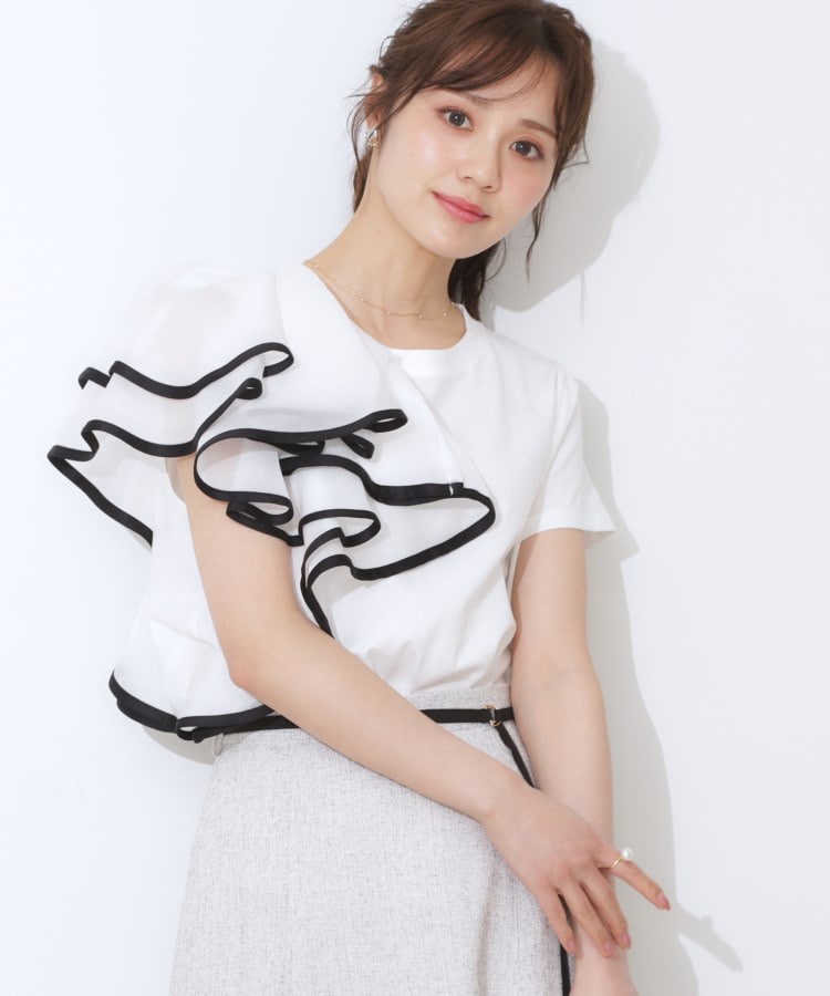 クチュールブローチ(Couture Brooch)のシルケットアシメデザインフリルT4