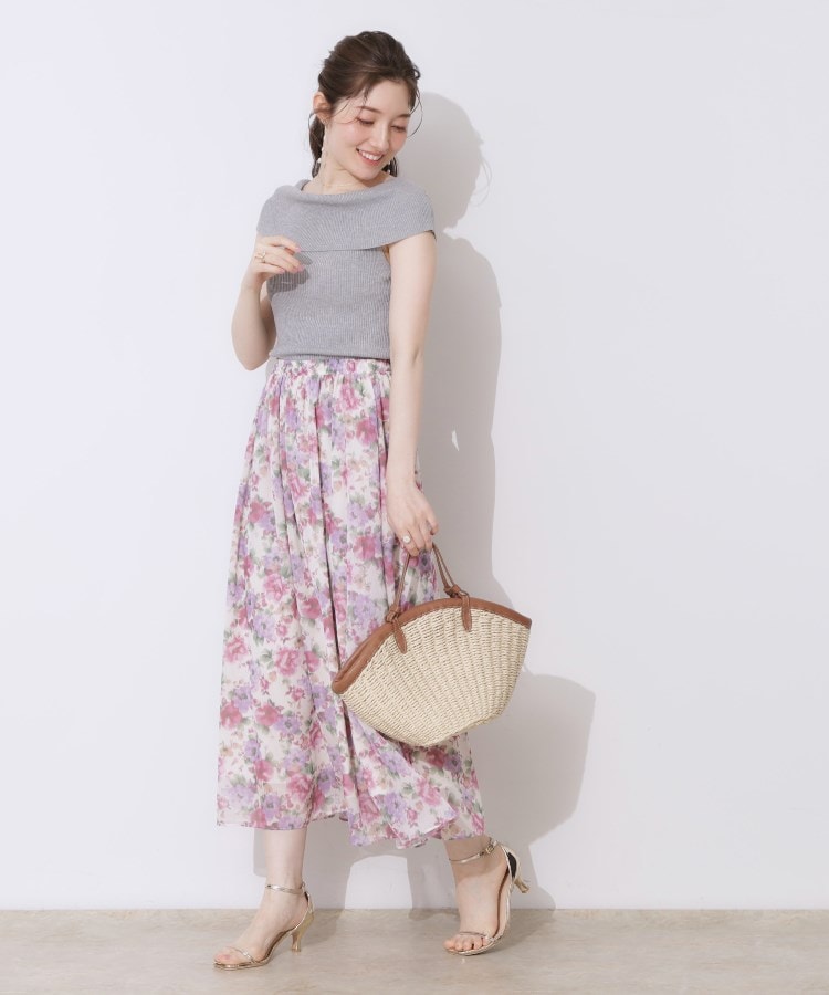 クチュールブローチ(Couture Brooch)のリブオフショルニット4