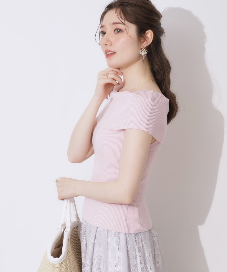 クチュールブローチ(Couture Brooch)のリブオフショルニット23