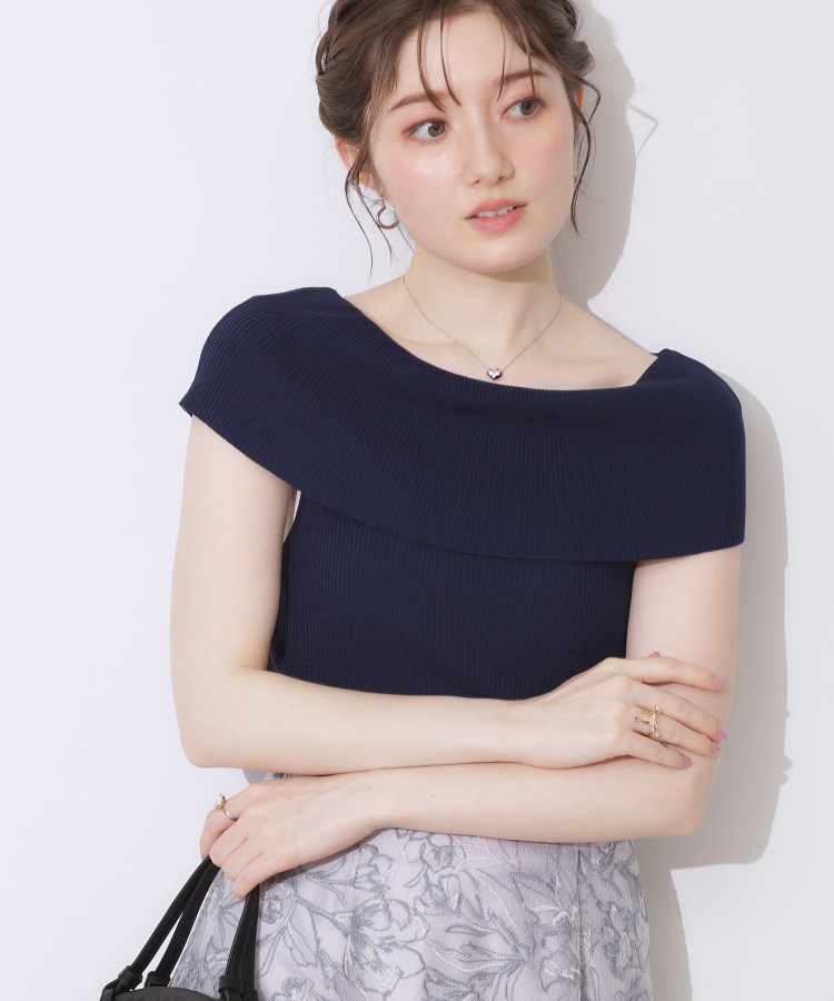 クチュールブローチ(Couture Brooch)のリブオフショルニット15