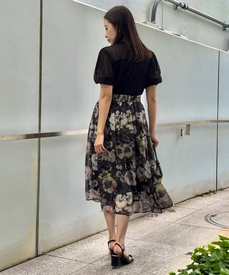 クチュールブローチ(Couture Brooch)の【上品な透け感・通勤】LEVITAシアーシャーリングニットトップス36