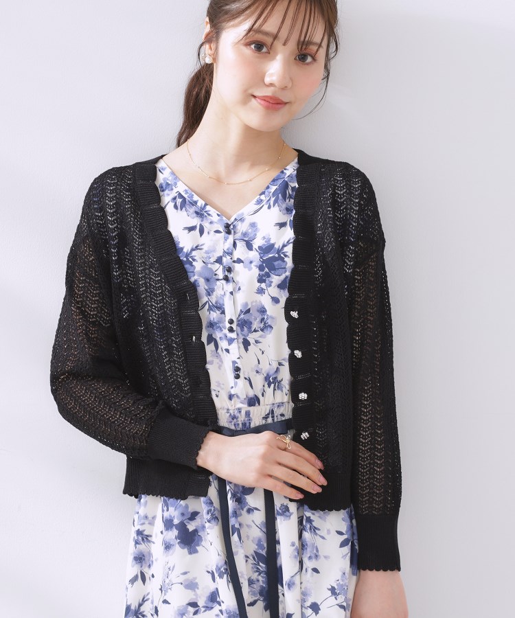 クチュールブローチ(Couture Brooch)の【冷房対策・通勤】透かし編みシャイニーニットカーディガン11