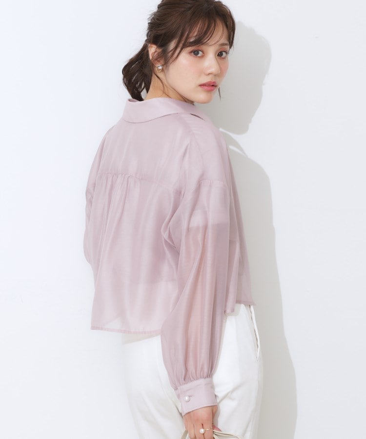 クチュールブローチ(Couture Brooch)の【洗える・オシャレな透け感】パール調ボタンシアーシャツ24