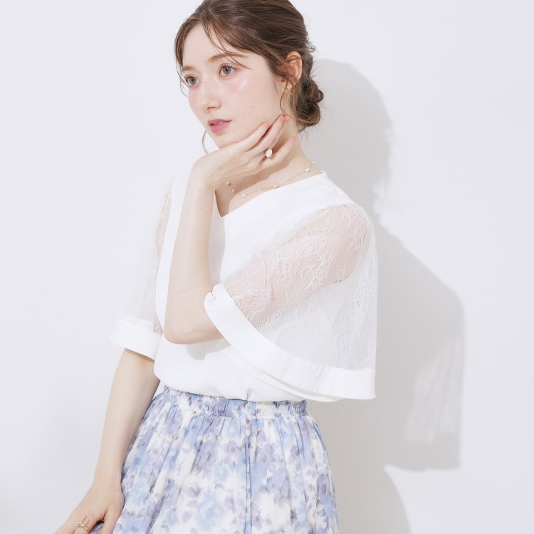 クチュールブローチ(Couture Brooch)の【マシンウォッシャブル・シアー・細見え】Vネック袖レースフレアブラウス シャツ・ブラウス