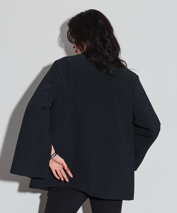 ADRER（アドラー）の「cape sleeve jacket/ケープスリーブ