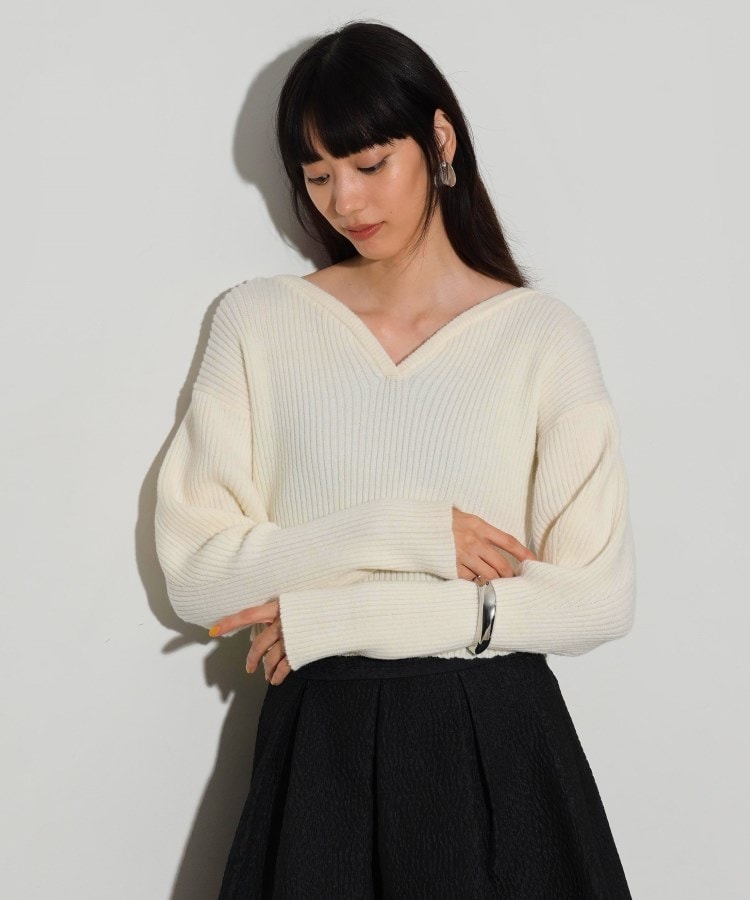 ギャレスト(GALLEST)の【WEB限定】ボートVネックニット20