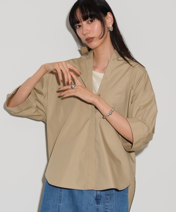 ギャレスト(GALLEST)のタックスリーブフォルムシャツ ベージュ(052)