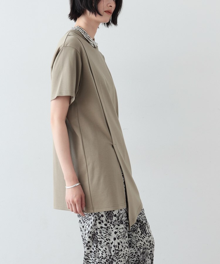 ギャレスト(GALLEST)のスリットロングTシャツ14