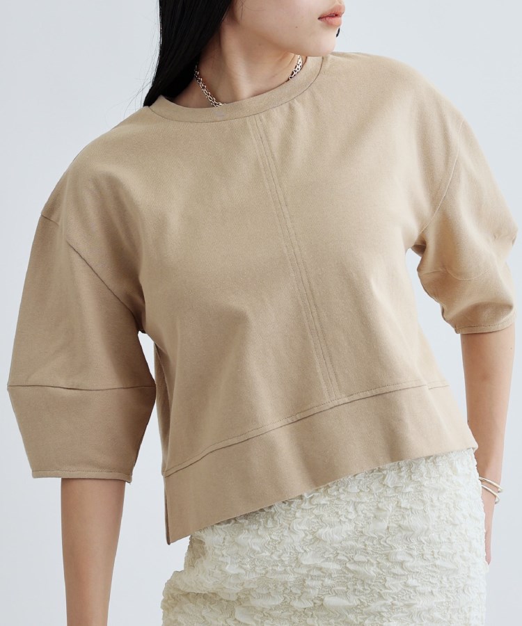 ギャレスト(GALLEST)の【再入荷】フォルムスリーブカットソー ライトベージュ(051)