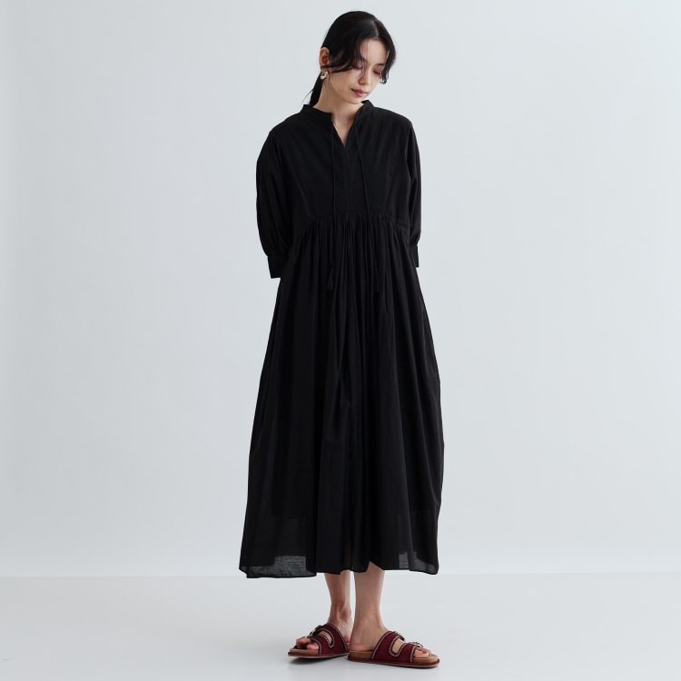 ギャレスト(GALLEST)のピンタックコットンワンピース マキシ・ロングワンピース
