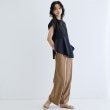 ギャレスト(GALLEST)のペプラムスムースカットソー16