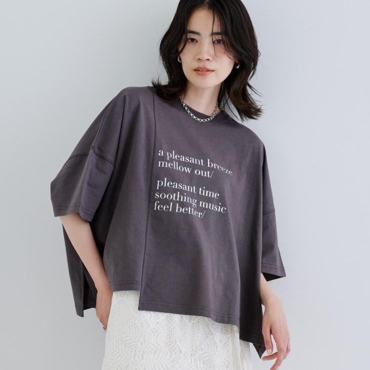 ギャレスト(GALLEST)のイレギュラーグラフィックTシャツ Ｔシャツ
