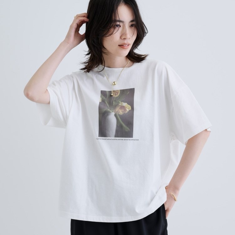 ギャレスト(GALLEST)の【一部店舗限定】フラワープリントT Ｔシャツ