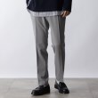 ザ ショップ ティーケー（メンズ）(THE SHOP TK(Men))の◆パーマネントセンタークリーススラックス グレー(012)