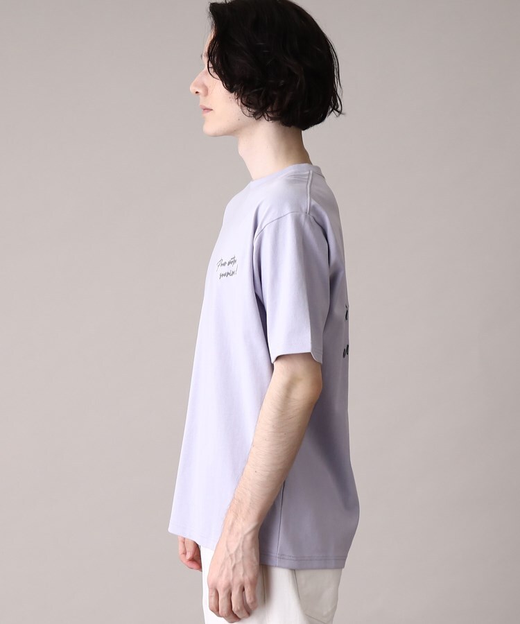 ユニセックスでオススメ】フラワーバック刺繍Tシャツ(Tシャツ