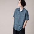 ザ ショップ ティーケー（メンズ）(THE SHOP TK(Men))のフラワープリントレギュラーカラーシャツ ブルー(192)