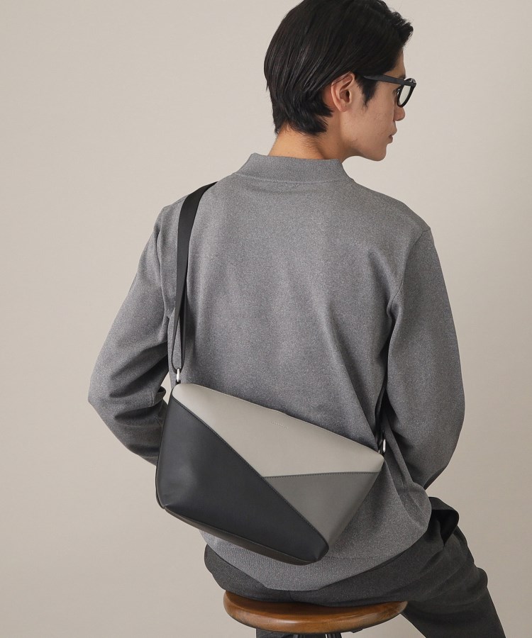 ザ ショップ ティーケー（メンズ）(THE SHOP TK(Men))のパネルラインショルダーバッグ14