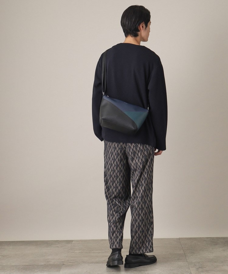 パネルラインショルダーバッグ(ショルダーバッグ) | THE SHOP パネルラインショルダーバッグ(ショルダーバッグ) | THE SHOP