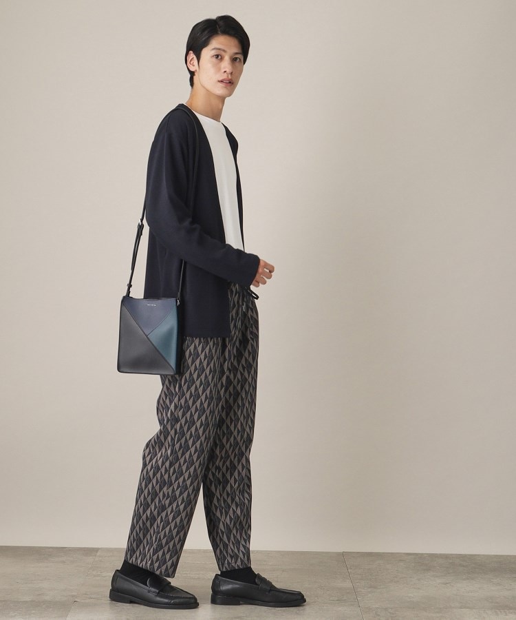 パネルラインBOXショルダーバッグ(ショルダーバッグ) | THE パネルラインBOXショルダーバッグ(ショルダーバッグ) | THE