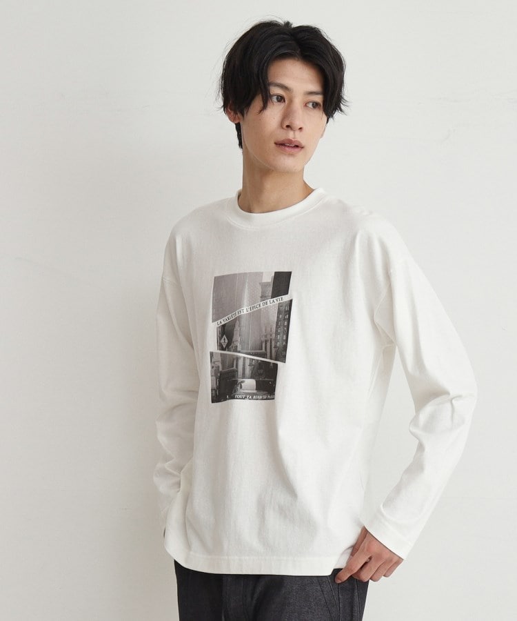 ザ ショップ ティーケー（メンズ）(THE SHOP TK(Men))の【6色展開】Parisフォト／ロゴ長袖Tシャツ オフホワイト(803)