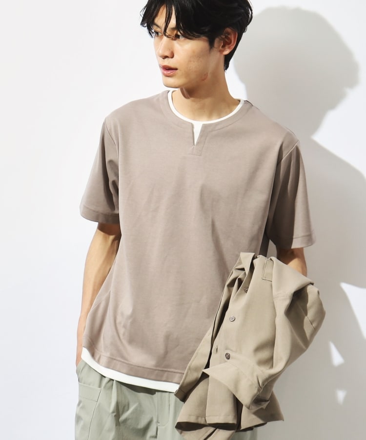 ザ ショップ ティーケー（メンズ）(THE SHOP TK(Men))の【ブランド定番／1枚でコーデが決まる！】ポンチキーネック半袖Tシャツ ベージュ(052)