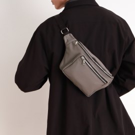 ザ ショップ ティーケー（メンズ）(THE SHOP TK(Men))の2ポケットシュリンクボディバッグ