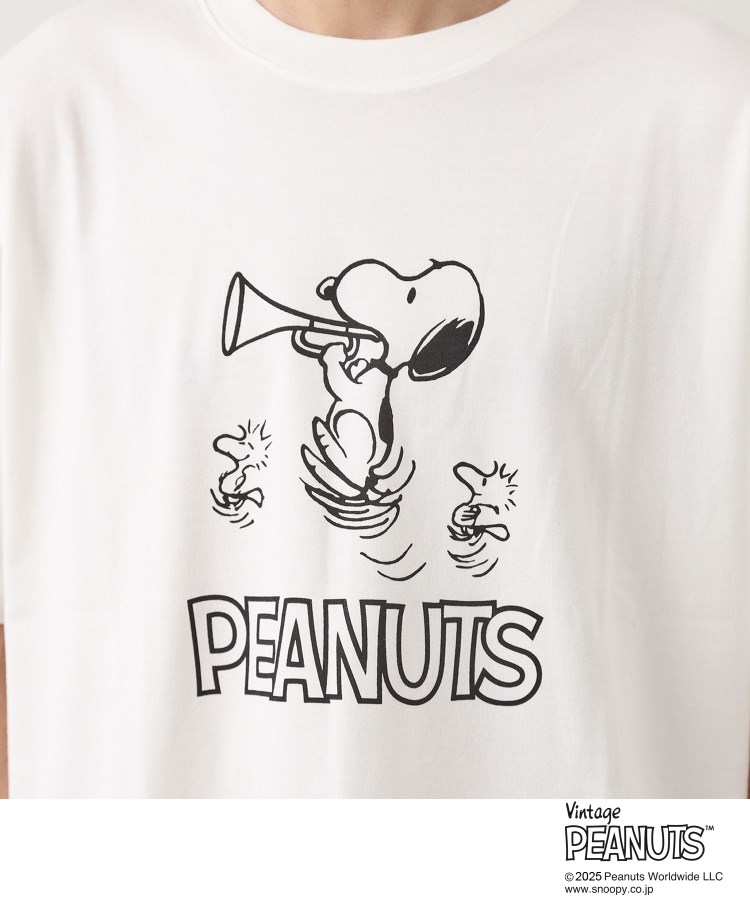 ザ ショップ ティーケー（メンズ）(THE SHOP TK(Men))の75周年PEANUTSデザイン半袖Tシャツ18