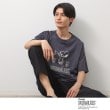 ザ ショップ ティーケー（メンズ）(THE SHOP TK(Men))の75周年PEANUTSデザイン半袖Tシャツ20