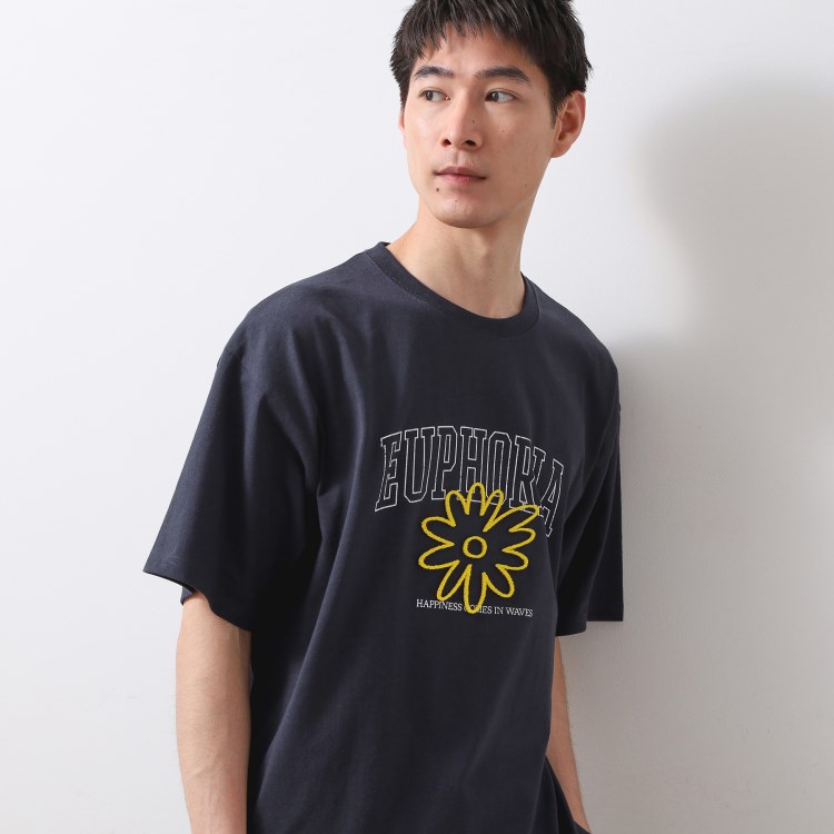 ザ ショップ ティーケー（メンズ）(THE SHOP TK(Men))の刺繍ロゴ半袖Ｔシャツ　【洗濯機OK/ユニセックス】 Ｔシャツ