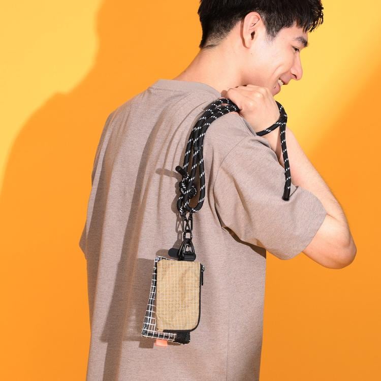 ザ ショップ ティーケー（メンズ）(THE SHOP TK(Men))の3連ミニショルダーバッグ クリアポーチ＋ミニウォレット＋スマホホルダー／ユニセックス ストラップ・周辺機器