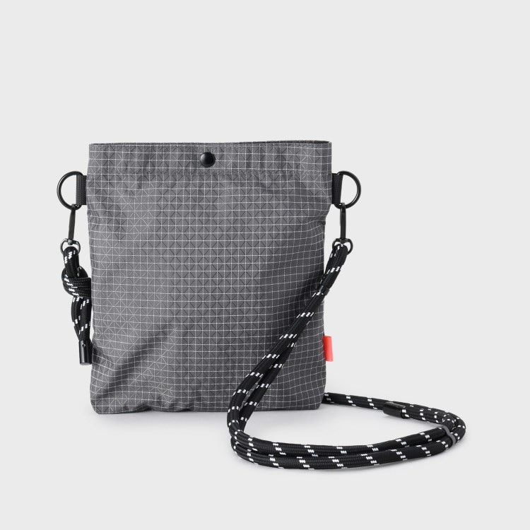ザ ショップ ティーケー（メンズ）(THE SHOP TK(Men))のナイロンスクエアサコッシュ ユニセックス／軽量 ショルダーバッグ