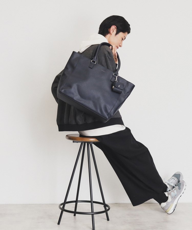 ザ ショップ ティーケー（メンズ）(THE SHOP TK(Men))の【A4サイズ／ビジネスでも使える】合皮トートバッグ イヤホンケース付き25