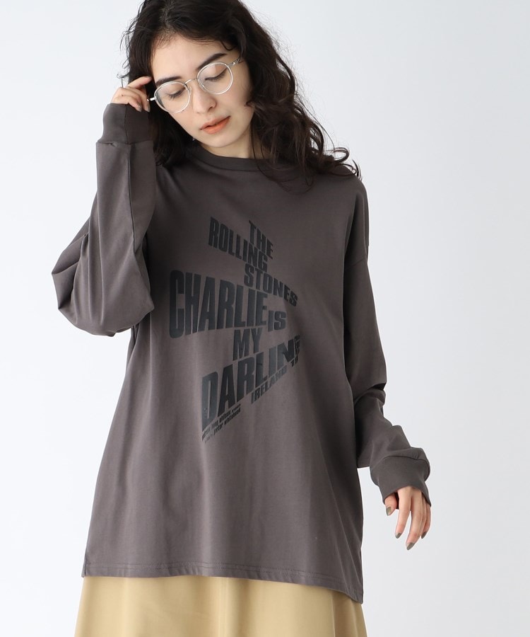 オペークドットクリップ(OPAQUE.CLIP)の◆【ROLLING STONES/ローリングストーンズ】OPAQUE.CLIP×ROLLING STONES ロングスリーブTシャツ【UNISEX】 チャコールグレー(014)