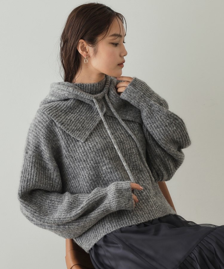 ツインセット》バラクラバ×ハイネックショートニット【洗える ツインセット》バラクラバ×ハイネックショートニット【洗える