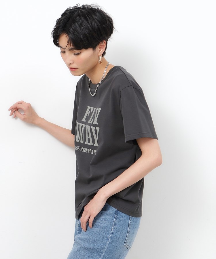 ロゴプリントTシャツ USED風(Tシャツ) | OPAQUE.CLIP ロゴプリントTシャツ USED風(Tシャツ) | OPAQUE.CLIP