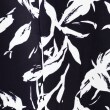 オペークドットクリップ(OPAQUE.CLIP)のボタニカルプリントフレアワンピース【洗濯機洗い可】4